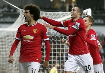 同时汇聚了 同时汇聚了